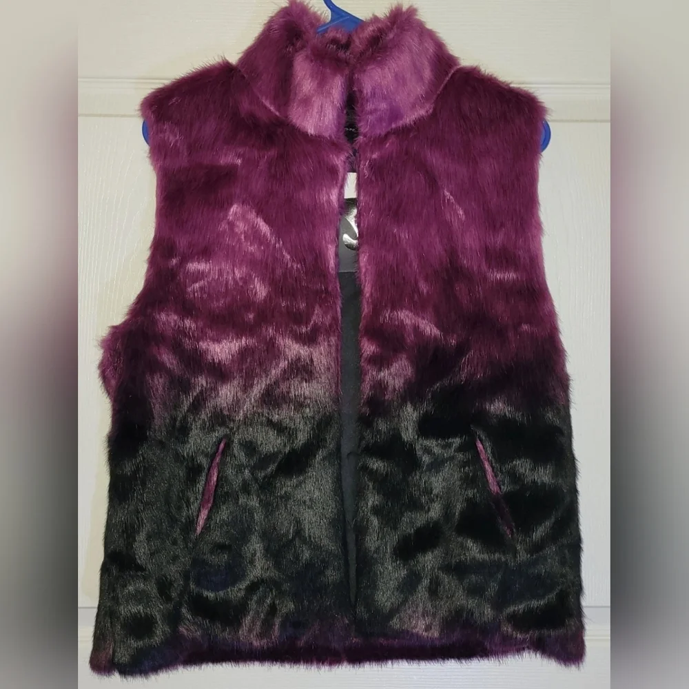 Cejon Ombre (Purple/ Black) Vegan Fur Womens Size Med Sleeveless Vest New